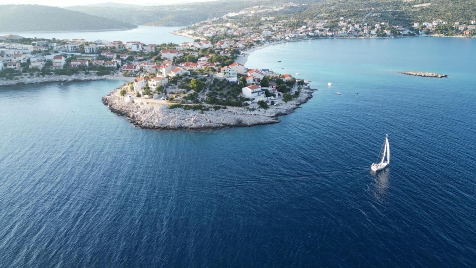 Apartments Luka Sevid ภายนอก รูปภาพ