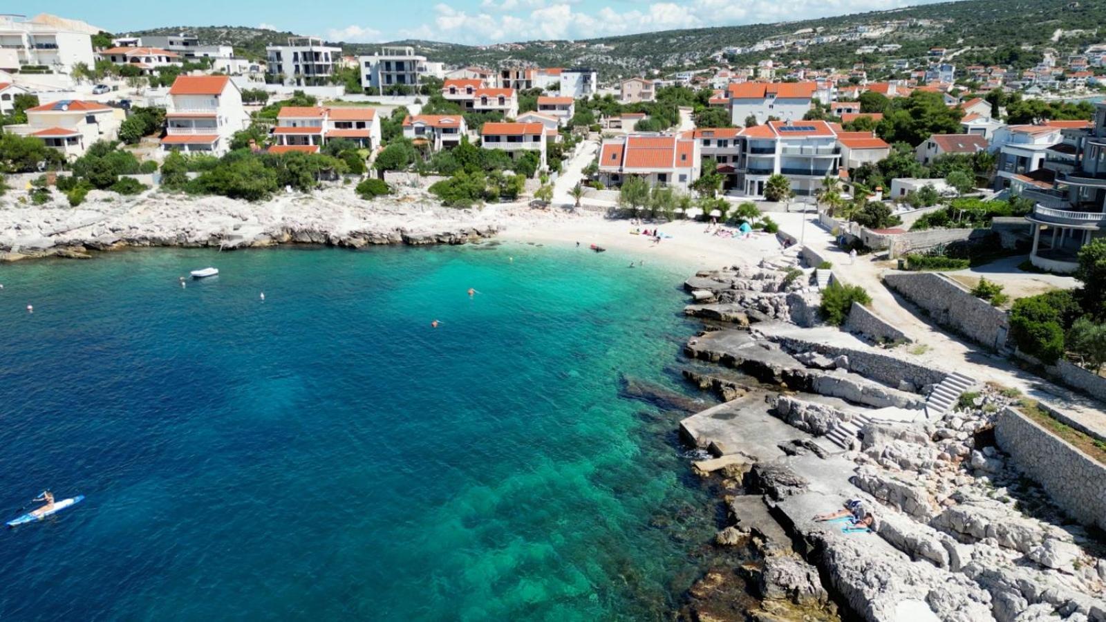 Apartments Luka Sevid ภายนอก รูปภาพ