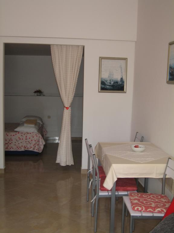 Apartments Luka Sevid ภายนอก รูปภาพ