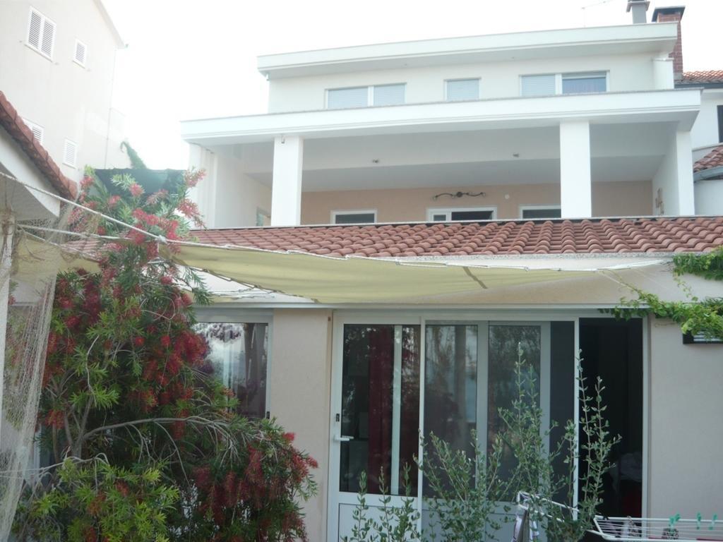 Apartments Luka Sevid ภายนอก รูปภาพ